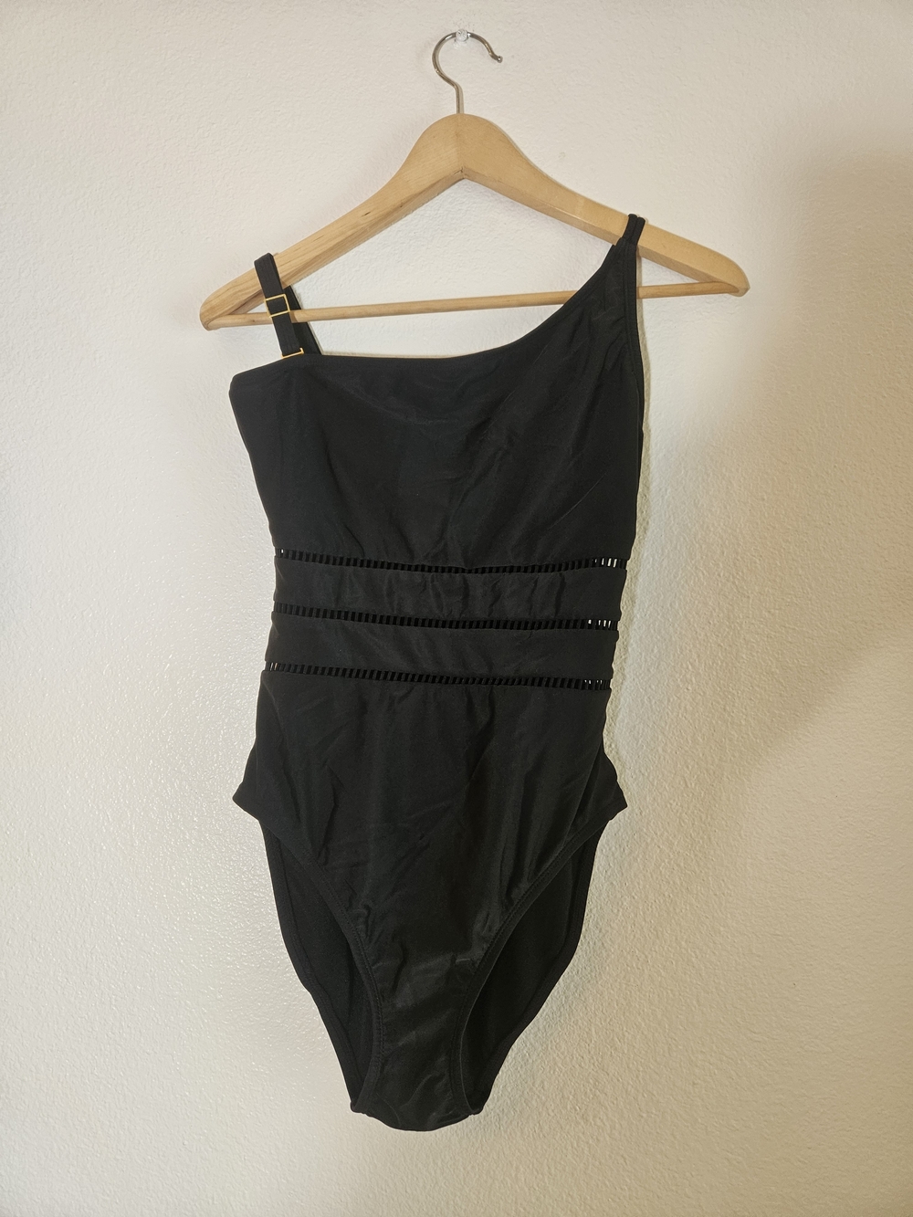 NWOT Bleu Rod Beattie Black One-Shoulder Women's One-Piece Swimsuit